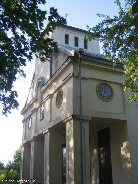 Medumu-katolu-baznica Medumu katoļu baznīca